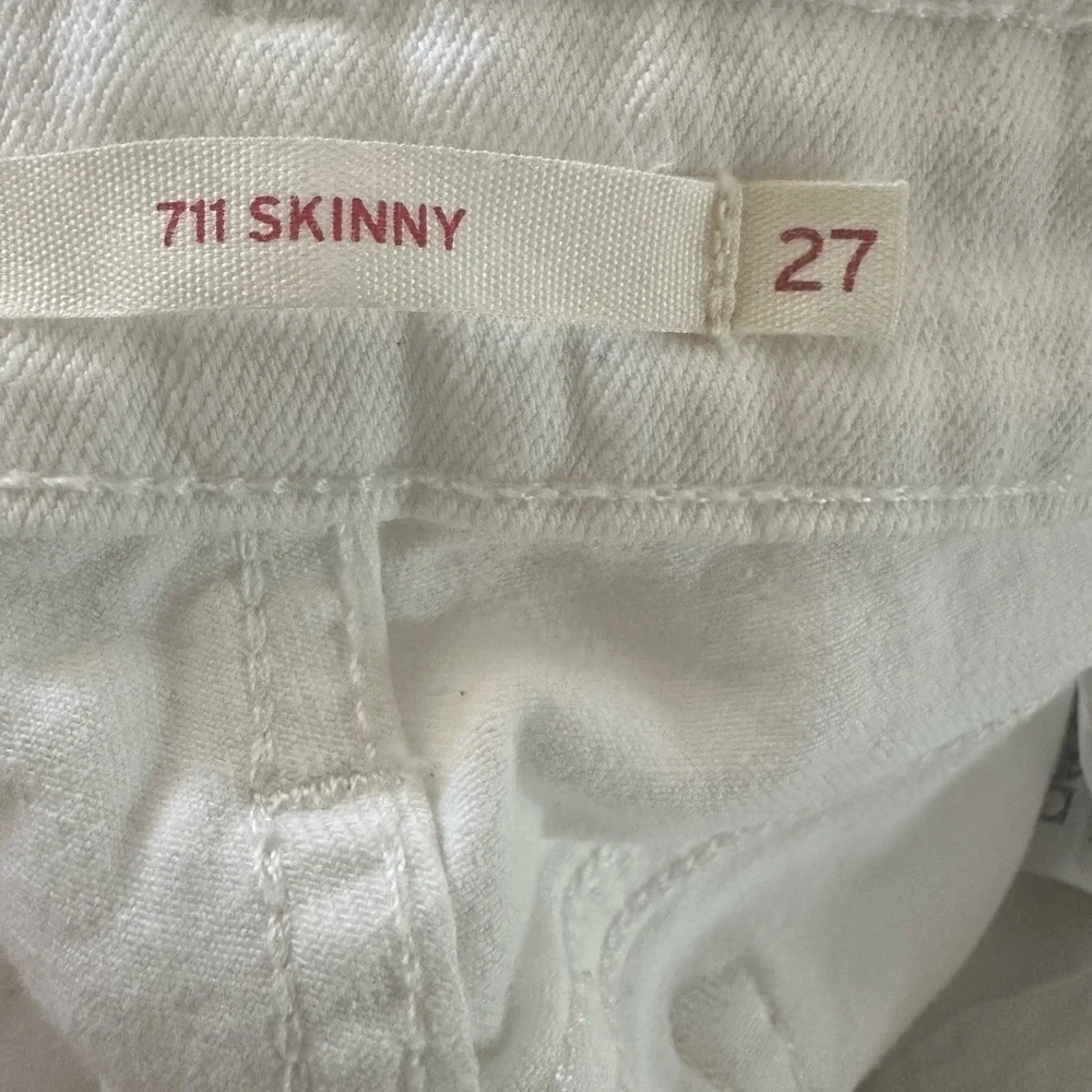Elegant White Ripped Skinny Jeans for Women